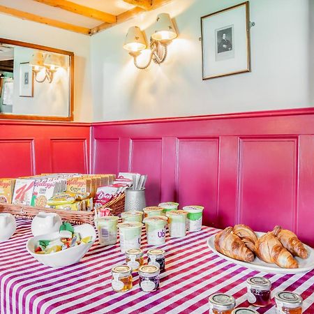 Tiger Inn - Grace Eastdean Luaran gambar